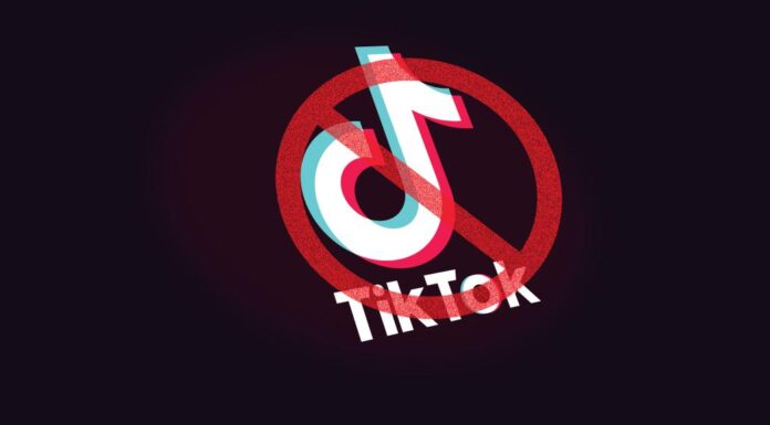 TikTok: Έκανε log out στο Χονγκ Κονγκ
