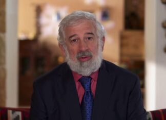 Εξώδικο Φιλιππίδη: Αρνούμαι να κατακρεουργηθώ σε τηλεοπτικά παράθυρα