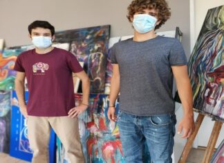 Πως δύο νεαροί συσπείρωσαν 50 νέους καλλιτέχνες για καλό σκοπό