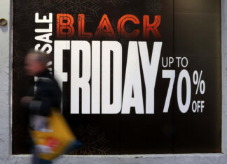 Ήταν black η Friday για τις επιχειρήσεις