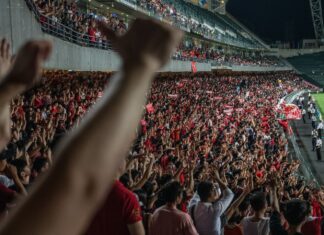 Οι ομάδες με τα περισσότερα μέλη στον κόσμο