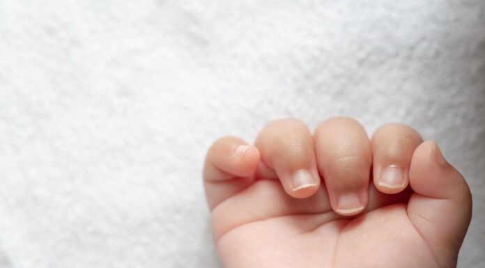 Θάνος Ασκητής: Η σχέση γεννάει ένα παιδί και όχι ένα παιδί τη σχέση