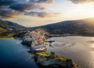 Διάκριση για την Άνδρο: Στην κορυφή της λίστας με τα 7 καλύτερα νησιά του κόσμου