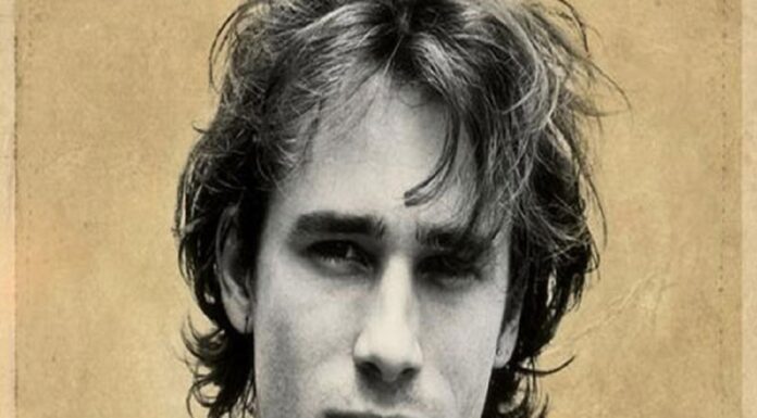 Mojo Pin: Πως ο έρωτας του Jeff Buckley εξελίσσεται σε τρέλα στην θρυλική αυτή εισαγωγή