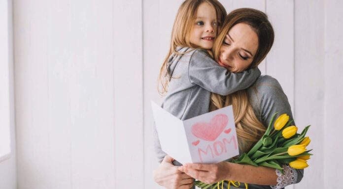 Οι μητέρες της διπλανής πόρτας μιλούν για την καθημερινότητα τους