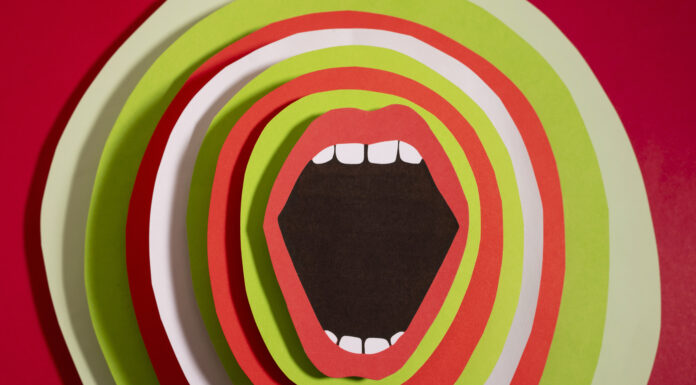 Στα sοcial γελάμε…Στην πραγματικότητα όμως;