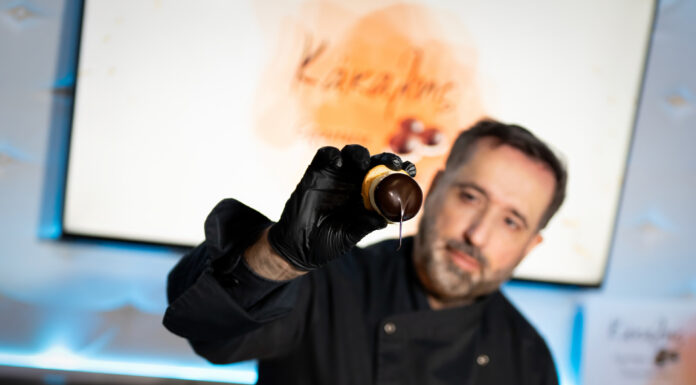 Κάκαλης: Ο Βασιλιάς των κωκ έγινε «παγκόσμιος» ξανά