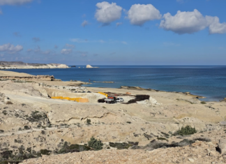 Πώς το Σαρακήνικο έμεινε ανοχύρωτο;