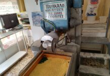Ένα από τα τελευταία εργαστήρια που φτιάχνει χυλοπίτες & τραχανά