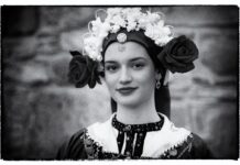 Λαζαρίνες Αιανής: Ένα ιδιαίτερο έθιμο