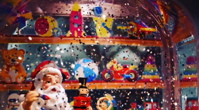 Το ιστορικό κατάστημα στην Ελλάδα που πουλά παιχνίδια εδώ και έναν αιώνα